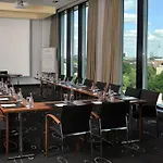 Golden Tulip Hamburg