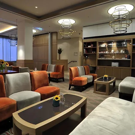 Hotell Golden Tulip Hamburg