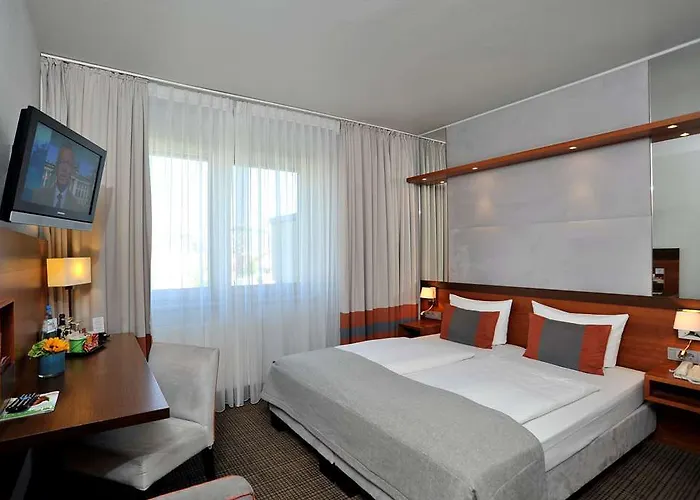 Golden Tulip Hamburg Hotell