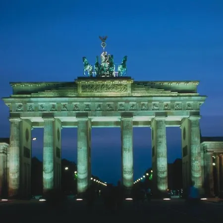 מלון Golden Tulip Hamburg