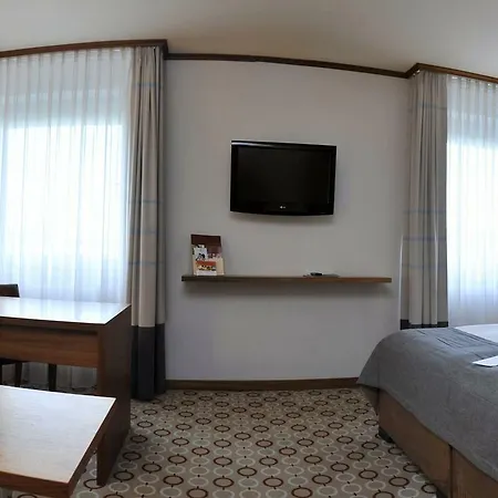 Golden Tulip Hamburg מלון ברלין