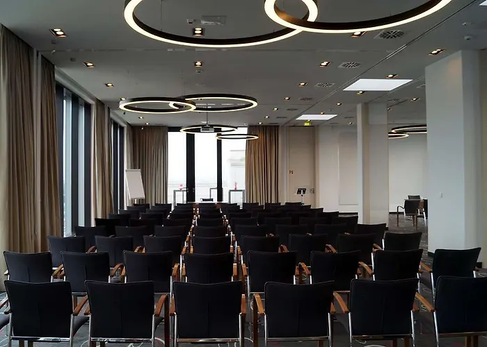 Golden Tulip Hamburg 4* Berlin