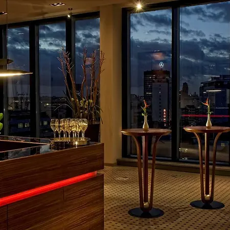 Golden Tulip Hamburg Szálloda