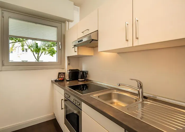 Ξενοδοχείο Golden Tulip Hamburg 4*